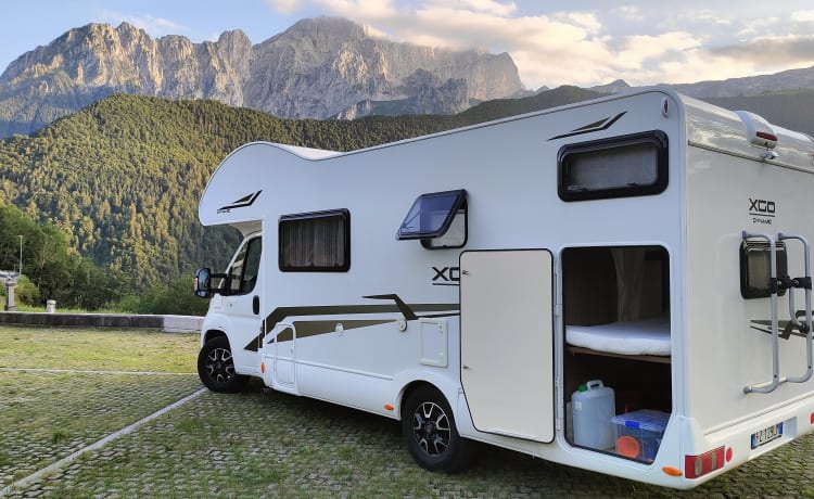 Coraggio – Camper familiare da 7 persone ideale per una sosta libera