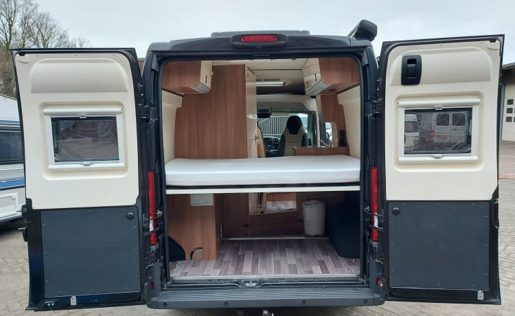 Westfalia Amundsen Camper mit Busbiker