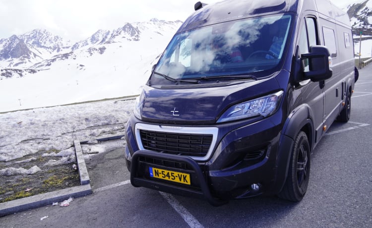 Tourne 6.4 – Neuer Bus-Camper zu vermieten Peugeot Boxer