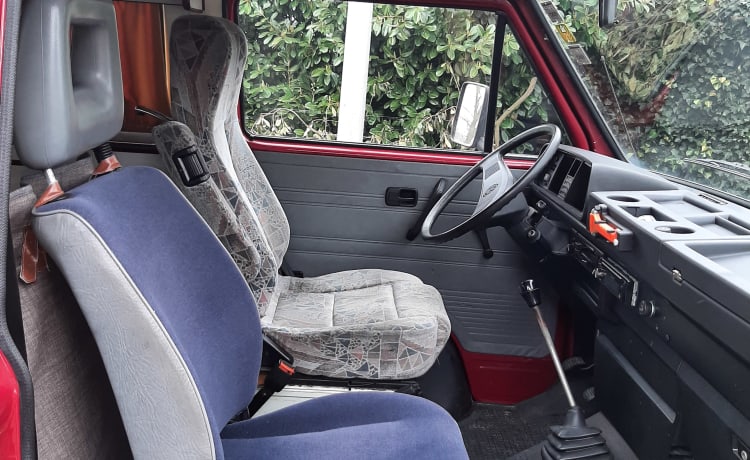 Red GrandDad! – Red Granddad - Camper per autobus Volkswagen retrò 4p del 1991