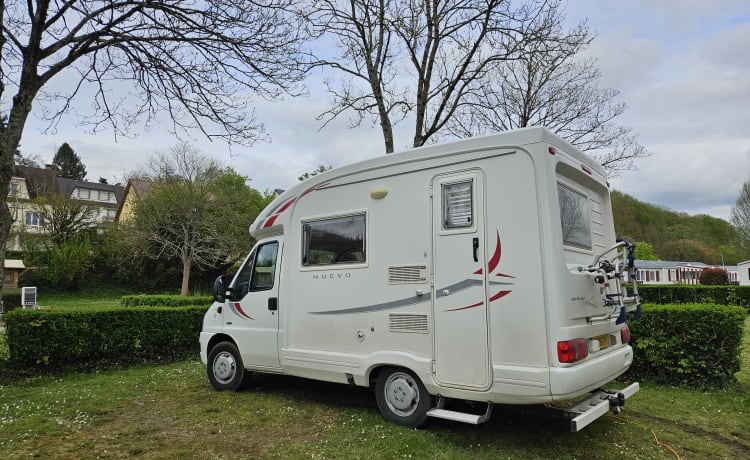 CARYS – 2 berth Peugeot semi-integrated from 2006