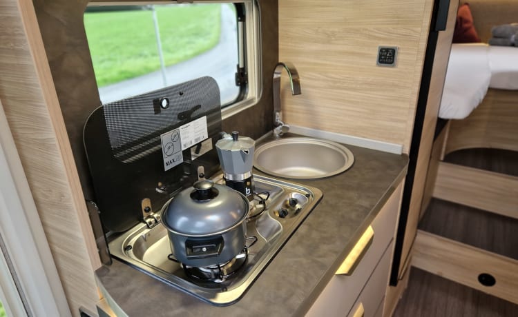 Knaus vw crafter – 2p Knaus semi-integrated uit 2023