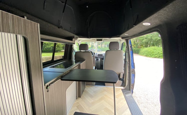 Ocean – Verse Oceaandroom: VW T5 Camper Klaar voor Avontuur