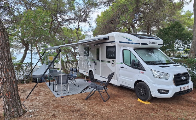 Chausson 720 – 5p Ford semi-integrated from 2023