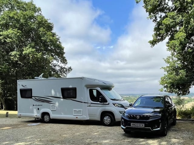 FUN BUS :0) – Large 6 berth Family Motorhome