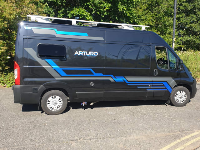 Arturo – 2 berth Peugeot boxer Asphalt from 2021