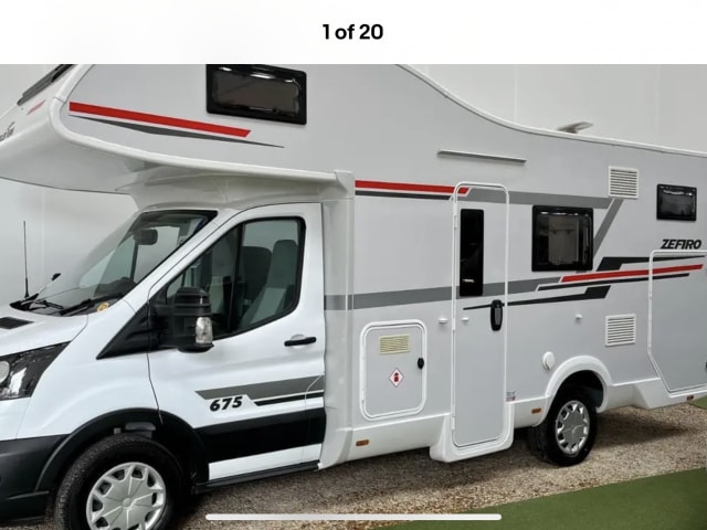 Roller Team – 6 berth Roller Team alcove from 2022