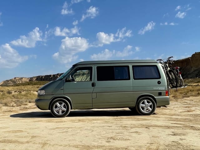 4p Volkswagen California uit 2003