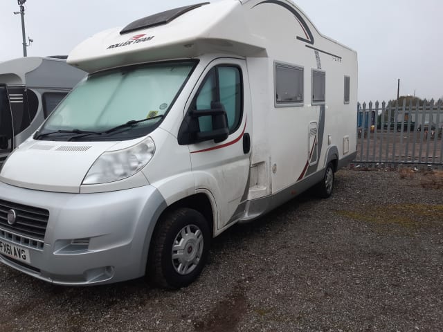 Fiat semi-intégré 4 couchages de 2011