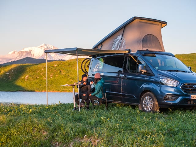 LE CUSTOM – DER GRÖSSTE DER KLEINEN TRANSPORTER