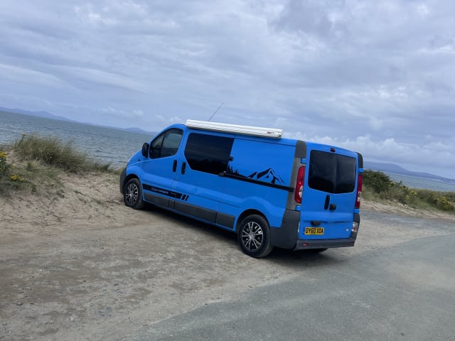 SMURF – 2 Berth Camper Van