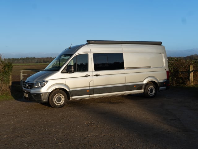 Vandalf  – Volkswagen Crafter Ultra Modern 