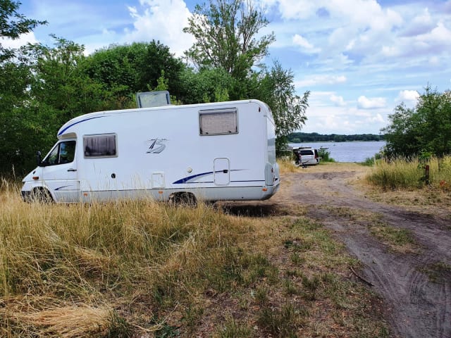 Sprinter – Mercedes Sprinter 160 hp Bürstner