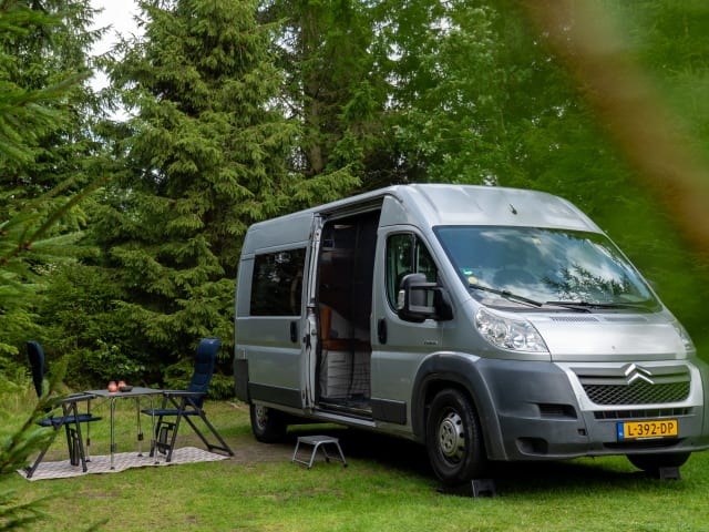 De Bus  – Citroën Jumper pour de belles aventures !