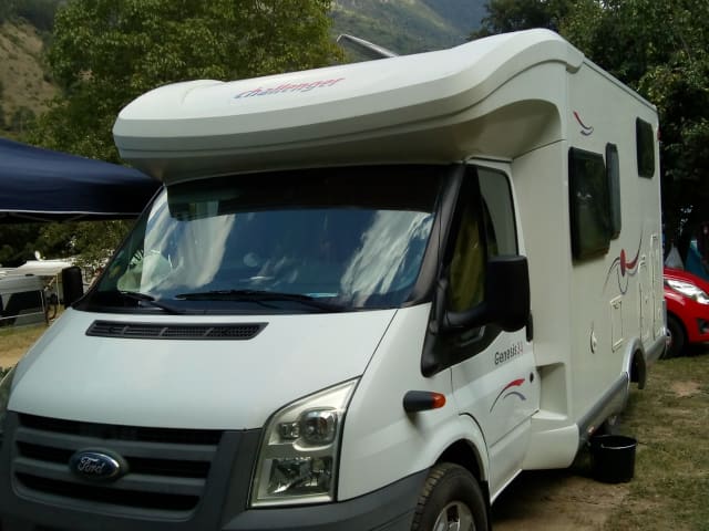 Pupuce – Motorhome ideal for 2