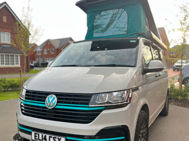 Opal – Nieuw omgebouwde Volkswagen camper