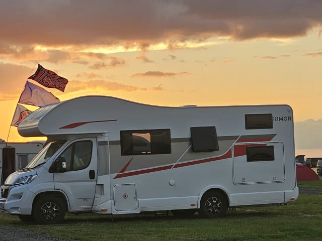 Luke – 2024 Rimor Seal 50 6 fixed berth motorhome