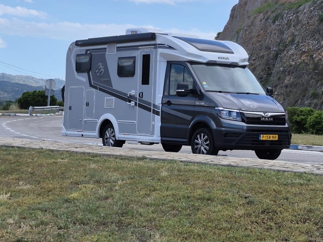 KNAUS VAN TI PLUS 650 MEG AUTOMATIC