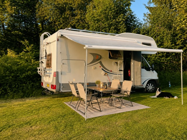 Caravane familiale compacte | 6 m | Lits superposés fixes