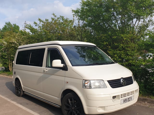 La perle blanche - VW T5 Campervan