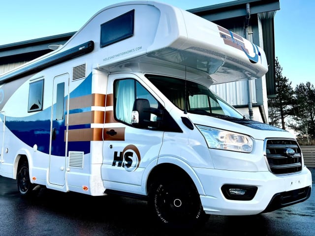 Connor the Commander – New 2024 large motorhome