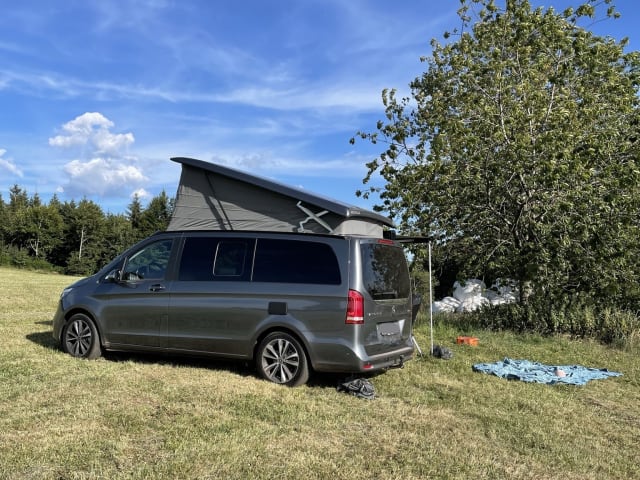 Nouveau luxe Mercedes Marco Polo '22 pour 4 personnes