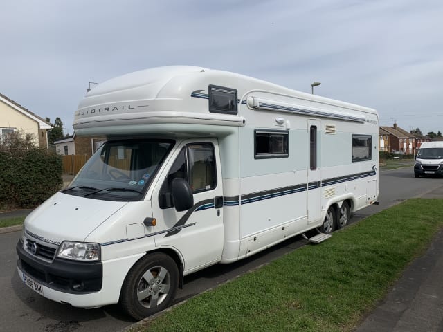 6 berth Family Motorhome 