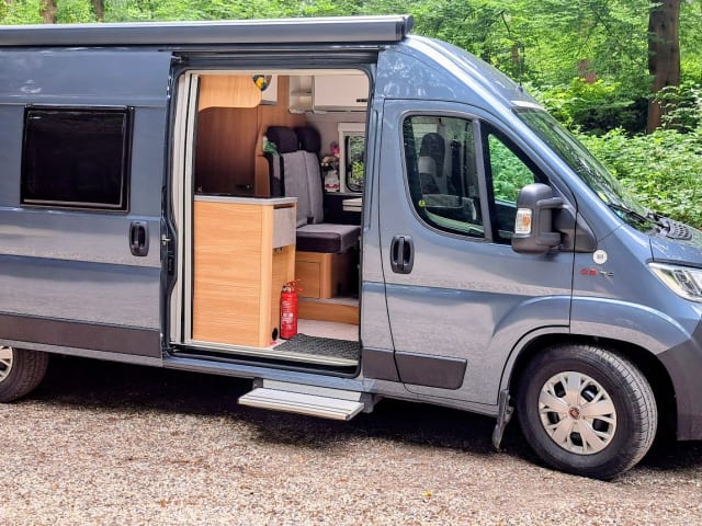 2p Weinsberg bus uit 2020