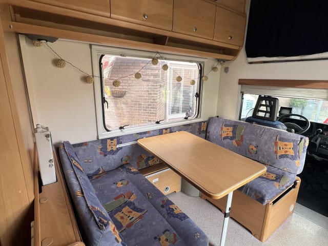 Koofie – Mansarda Knaus 4p del 2002