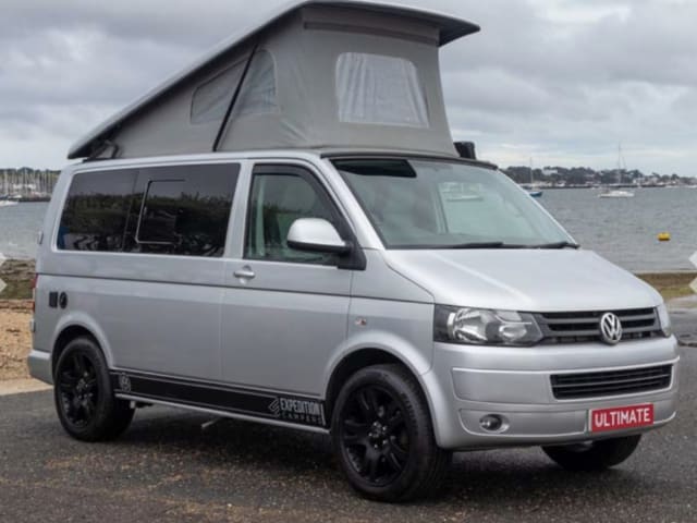 Tammy – 4 berth Volkswagen campervan from 2015