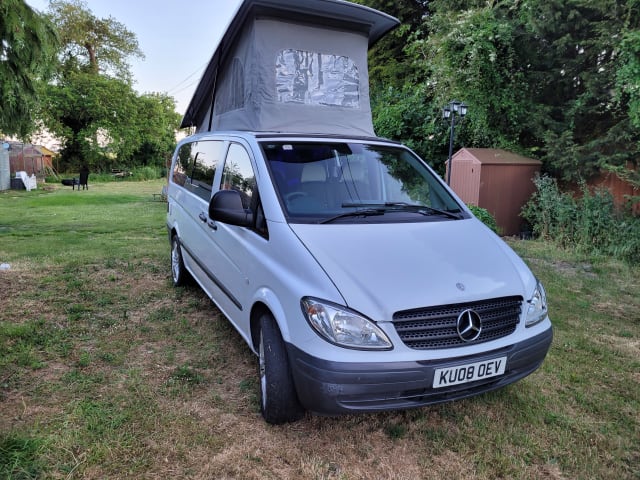 2008 Mercedes Vito super comfy & well equipped campervan