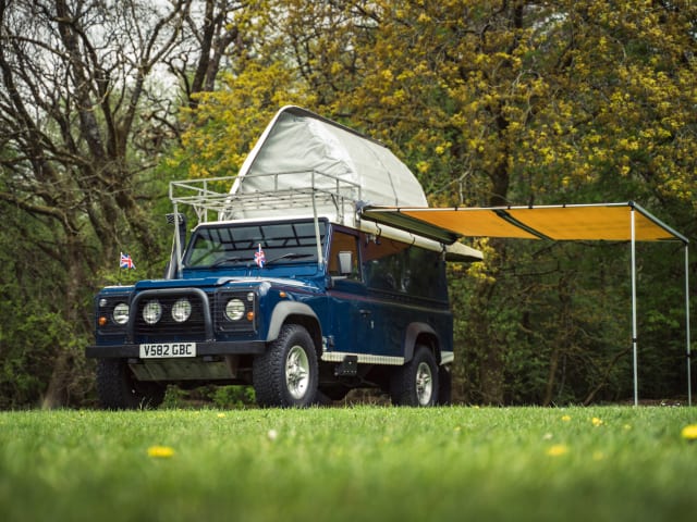 Blue Belle – Land Rover Camper für Familien-Wildcamping