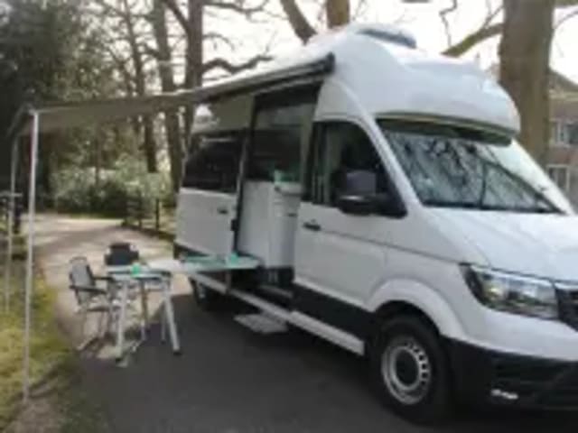 4p Volkswagen bus from 2020