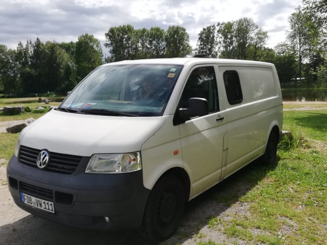 Jonas  – Camping-car confortable