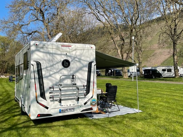 6. Amico – Luxe camper Benimar Tessoro 463 Nortautokapp