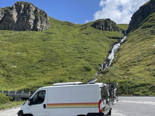 Bus – 2p Fiat campervan uit 2008