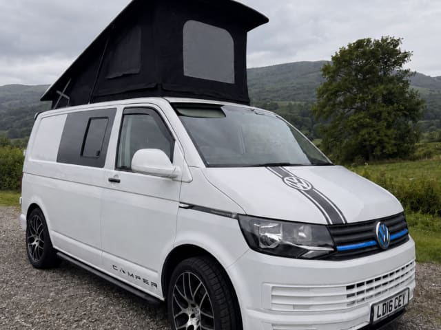 4berth new camper  – INSURANCE INCLUDED IN PRICE (cheaper total) 