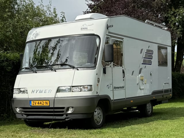 "Popeye" – Luxury, spacious 4p Hymer Classic B534, very complete, free 20/6 - 23/7