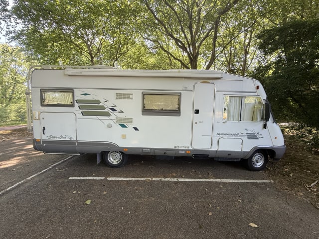 The beast – 4p Hymer integrated uit 1999