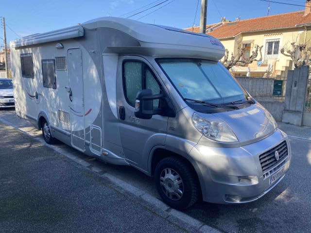 MAO TRAVEL – CAMPING-CAR CHALLENGER 4 POSTI 4 LETTI SCHERMO CINEMA