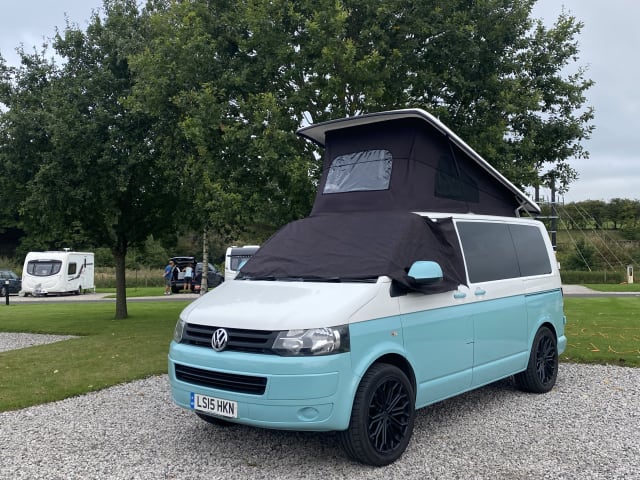 Daisy Dub – Stunning T5 Campervan conversion- Daisy 