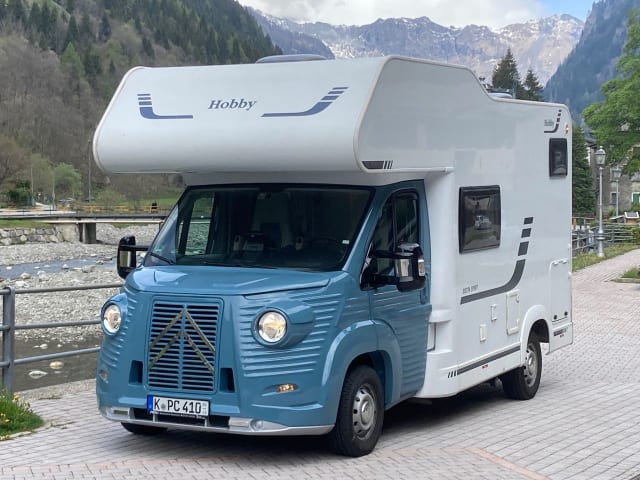 LIGHTstern Elektro-Camper — Miete deinen elektrischen Campervan