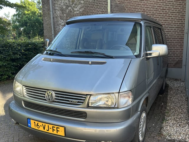 Volkswagen camper bus – Volkswagen camper van!