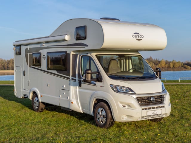 Carado  – Lovely new family camper, plenty of storage space, sleeping space and parking air conditioning