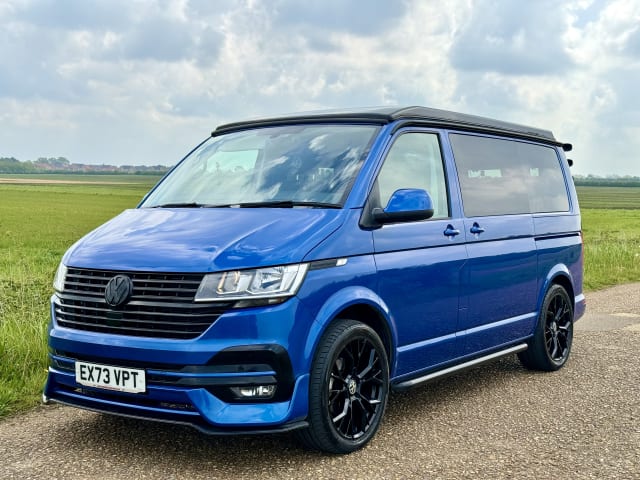 Ruby – 4-persoons Volkswagen campervan uit 2023