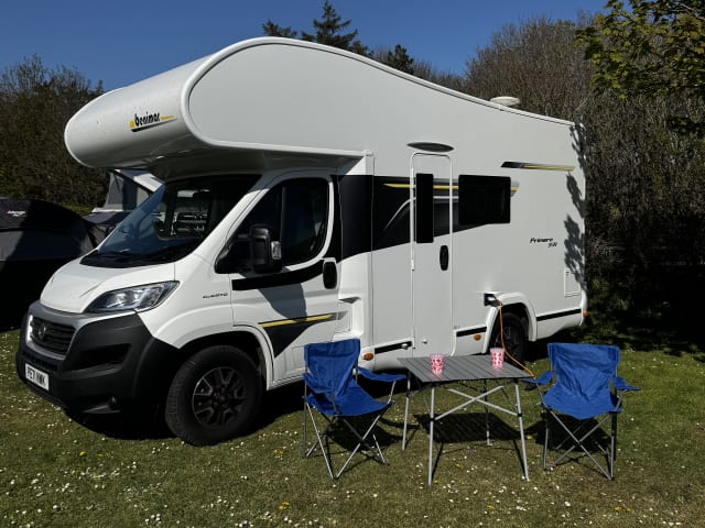 Benny the Benimar  – 4 berth Benimar 331  2021