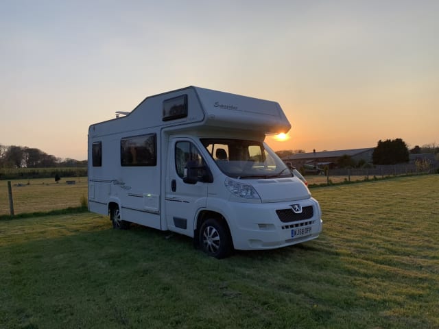 Lhotse – Elddis Sunseeker