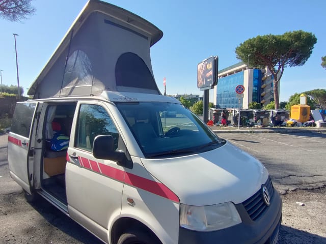 CALIFORNIA – Camper Van VW