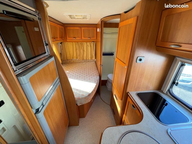 4 seater motorhome