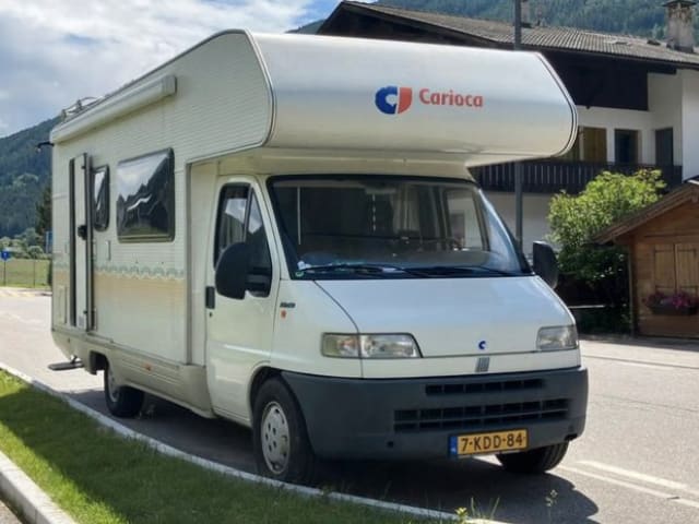 6p family camper with bunk beds